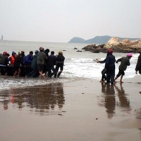 Tin tức trong ngày - Quảng Bình: Thêm 8 ngư dân mất tích trên biển