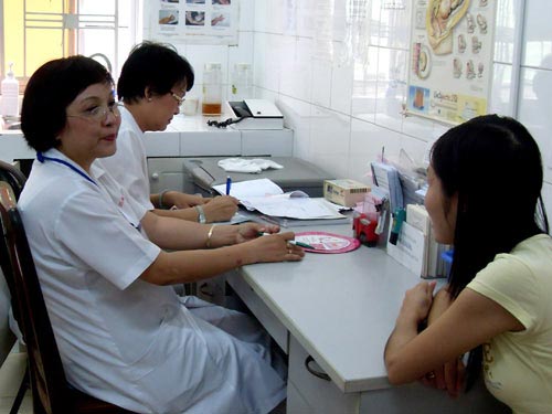 Thai phụ rước họa vì tự làm bác sĩ - 1