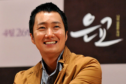 10 ngôi sao tuổi Tỵ tỏa sáng năm 2013 - 3