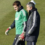 Bóng đá - Casillas đã “sợ” Mourinho?