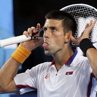 Tennis 8: Djokovic ăn chơi sợ gì mưa rơi!