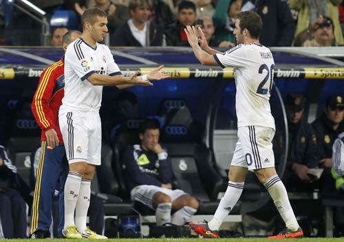 Real: Quyền lực không còn trong tay Mou - 2