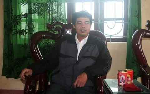 Cán bộ bắt dân "cưa đôi" tiền hỗ trợ nghèo? - 2