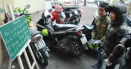 Hàng ngàn HS Hà Nội nghỉ học vì rét - 5