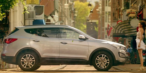 Quảng cáo “ướt át” của Santa Fe bị cấm - 1