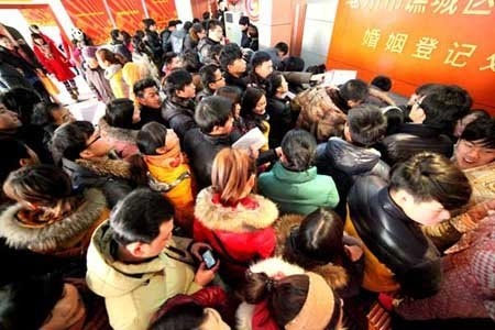 TQ: Đua nhau cưới trong ngày "vạn năm có một" - 6