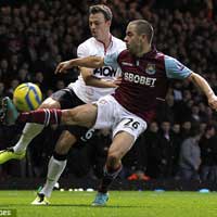 Bóng đá - West Ham - MU: Bóng bổng và Persie