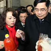 Tin tức trong ngày - Bộ trưởng vi hành, thực phẩm sạch như mơ