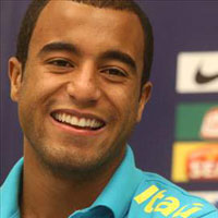 Bóng đá - HOT: Moura khước từ MU để tới PSG