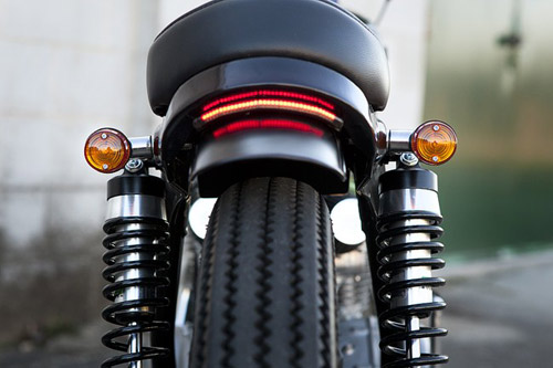 Honda CB350: Nhỏ nhưng chất - 12