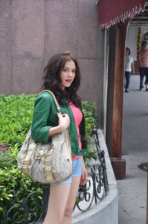 Lý Nhã Kỳ bức xúc với biệt danh "cô nổ" - 4