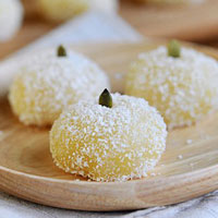 Ẩm thực - Bánh nếp dừa nhân đậu xanh làm không khó