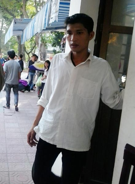 Bệnh viện: Ngoài "cò", trong cướp - 3