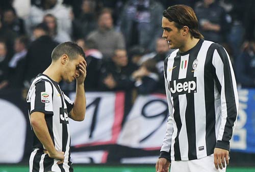 Serie A sau V19: Đại gia ngã ngựa - 2