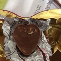 Tin tức trong ngày - TQ: Phát hiện giòi sống trong kẹo sô cô la