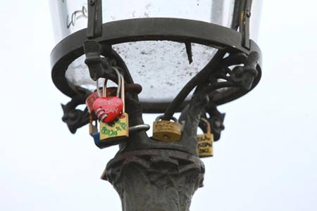 Lãng đãng dạo bước nơi thơ mộng nhất Paris - 13