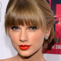 Thời trang - Khám phá nhan sắc của Taylor Swift