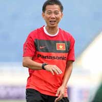 Bóng đá - VFF: Tuyển HLV &amp; chuyện các sếp