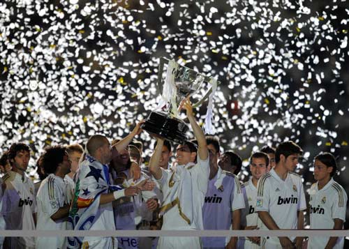 Barca: Tìm chức vô địch lịch sử - 2