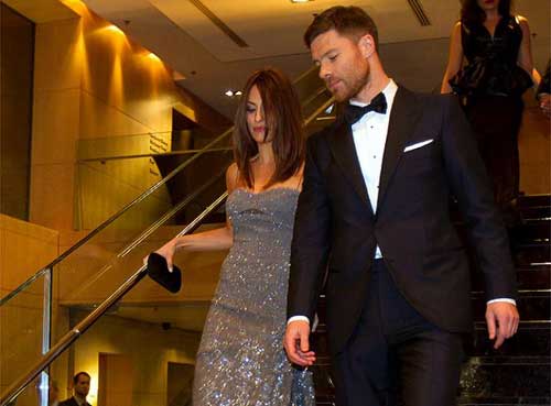 Dàn WAG Real áp đảo đêm Gala trao QBV - 5