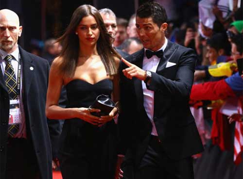 Dàn WAG Real áp đảo đêm Gala trao QBV - 2