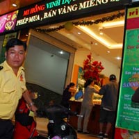 Kinh doanh - Mua bán vàng miếng không đúng chỗ sẽ bị phạt