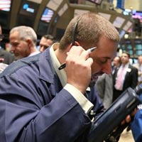 Sàn GD Quốc tế - Lợi nhuận doanh nghiệp kéo lùi Phố Wall