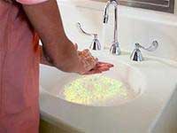 Nhà khoa học "vô tình" nối giáo cho DN mị dân? - 2