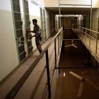 Tin tức trong ngày - Mỹ: Đền tiền vì ngược đãi 71 tù nhân Iraq