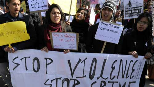Cảnh sát hiếp dâm, Nepal sục sôi biểu tình - 1