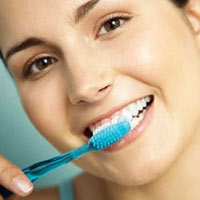 Sức khỏe đời sống - Lỗi đánh răng "tàn phá" nụ cười của bạn