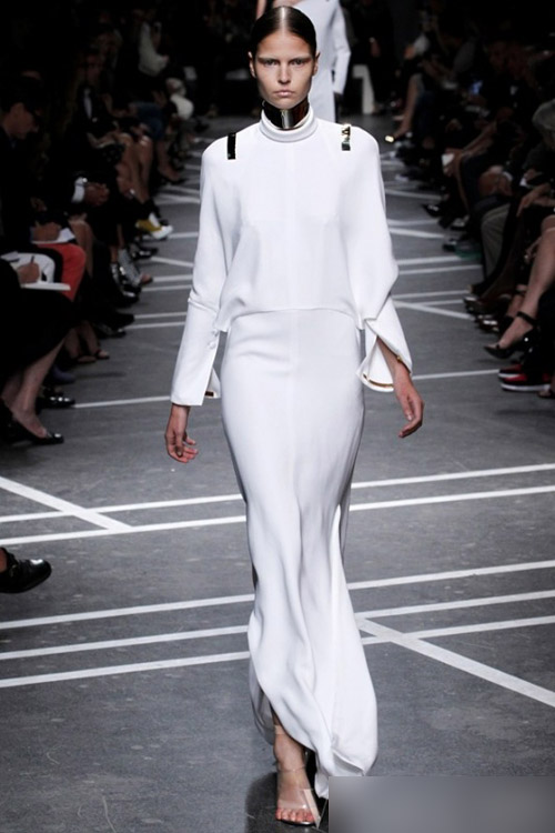 Đầu năm, siêu sao nô nức diện đầm Xuân - 4