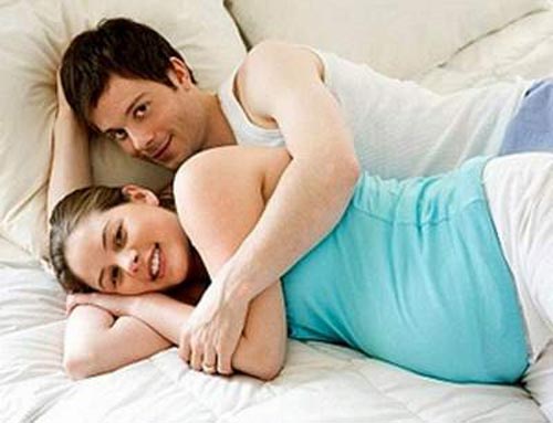 “Chuyện ấy” có làm tổn thương thai nhi? - 2