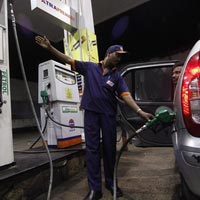 Thị trường - Tiêu dùng - Giá xăng, dầu thế giới giảm nhẹ