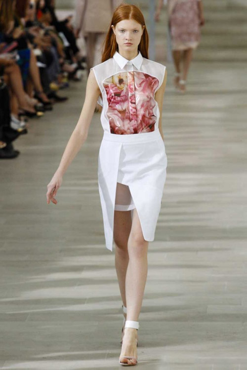 Đầu năm, siêu sao nô nức diện đầm Xuân - 10