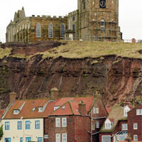 Phi thường - kỳ quặc - Kinh hãi: Mưa... xương sọ