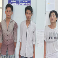 Pháp luật - Táo tợn cướp xe của cảnh sát giao thông