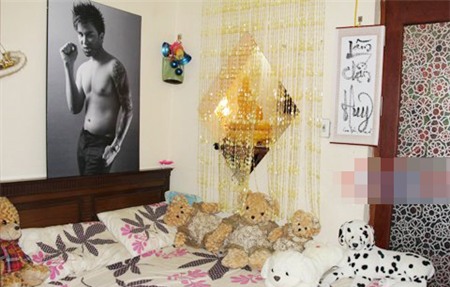 Nhà "dát vàng" của 3 “vua sến” - 3