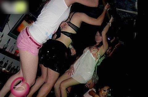 Phố sex show kiểu Thái Lan ở Nam Sài Gòn - 1