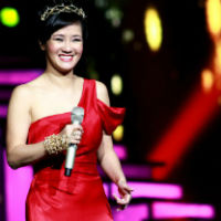 Ca nhạc - MTV - Hồng Nhung rạng rỡ giữa mùa đông Hà Nội