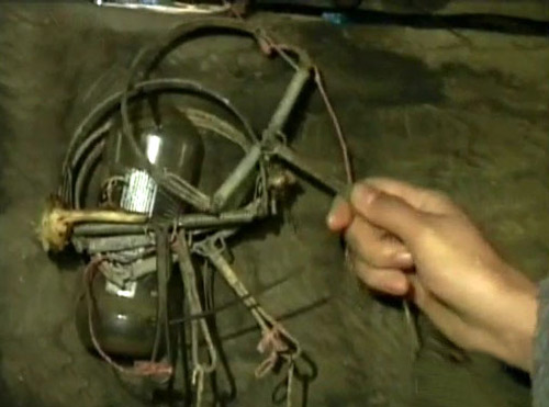 Trẻ vùng cao bắt chuột ăn qua ngày giá rét - 3