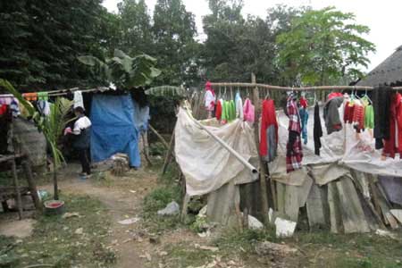 Ở nơi xa nhất và nghèo nhất thủ đô - 3