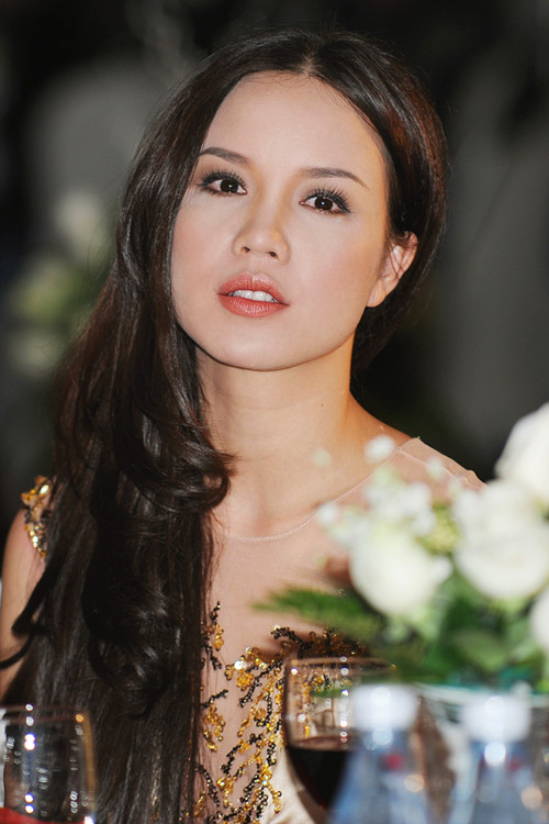 Ngọc Oanh trẻ trung như thiếu nữ 18 - 5