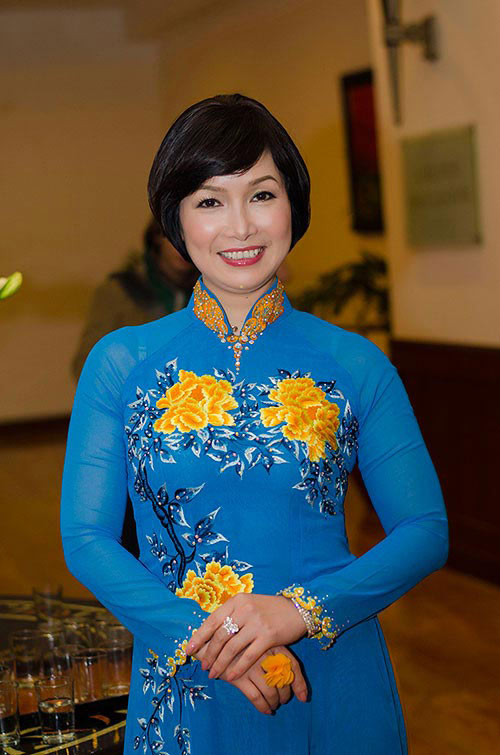 Ngọc Oanh trẻ trung như thiếu nữ 18 - 12