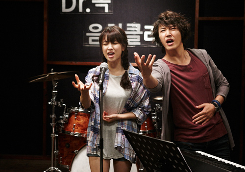 Chết cười với Cặp đôi hoàn cảnh - 3