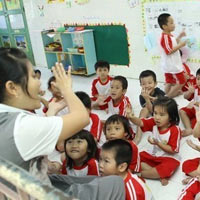 Tin tức trong ngày - Thưởng Tết giáo viên cao nhất 20 triệu