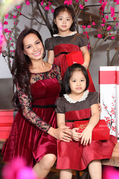 Tháng 1 sao Việt chuộng mốt gì? - 4