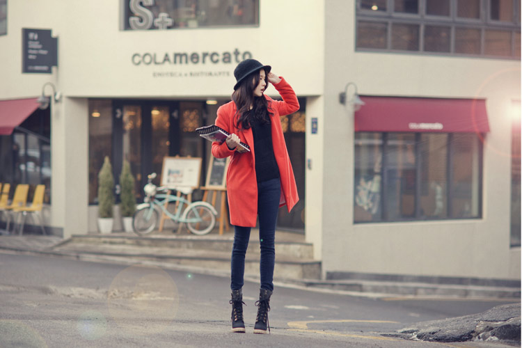 Chọn phụ kiện gì cho áo choàng đông? - 6