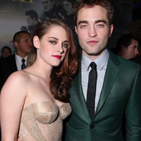 Rộ tin Robert Pattinson chia tay Kristen Stewart