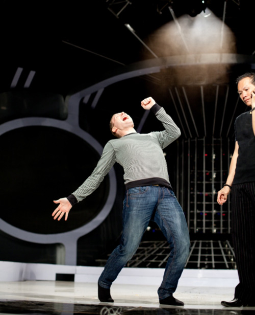 Hồi hộp chờ chàng Tây đóng giả Siu Black - 7